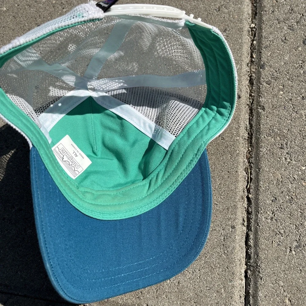 Patagonia Deconstructed Flying Fish Women's Trucker Hat, Green on Blue, Snapback